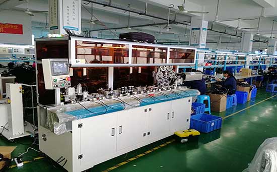 自動送線剪切編織包銅箔機(jī)現(xiàn)場圖片 自動送線剪切編織包銅箔機(jī)現(xiàn)場圖片